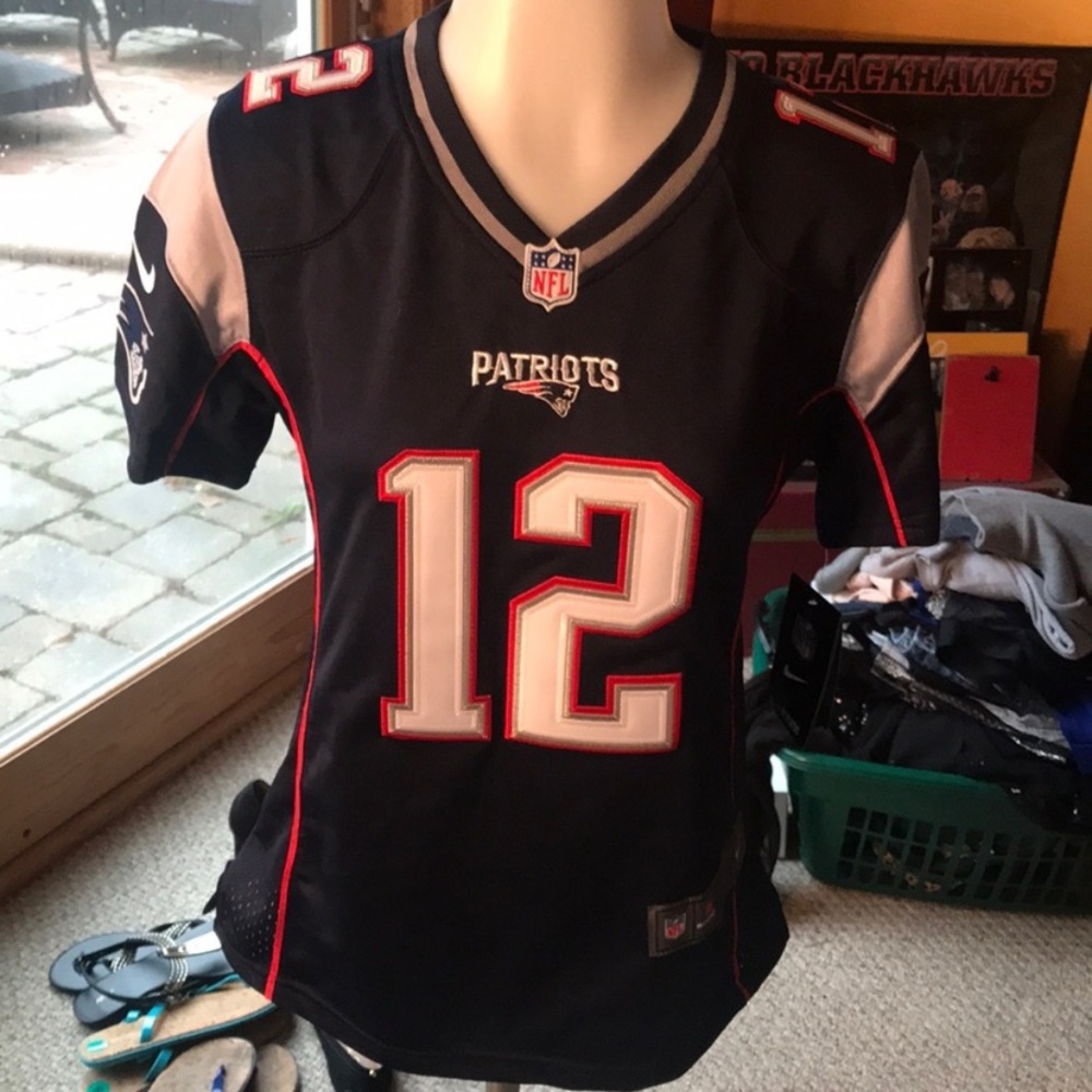 Nike Patriots Tom Brady Women’s Jersey